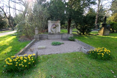 Ehrengrab Familie Salzmann (Hauptfriedhof Kassel)