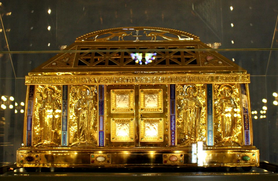 Eibingen Kirche Reliquienschrein Hl. Hildegard