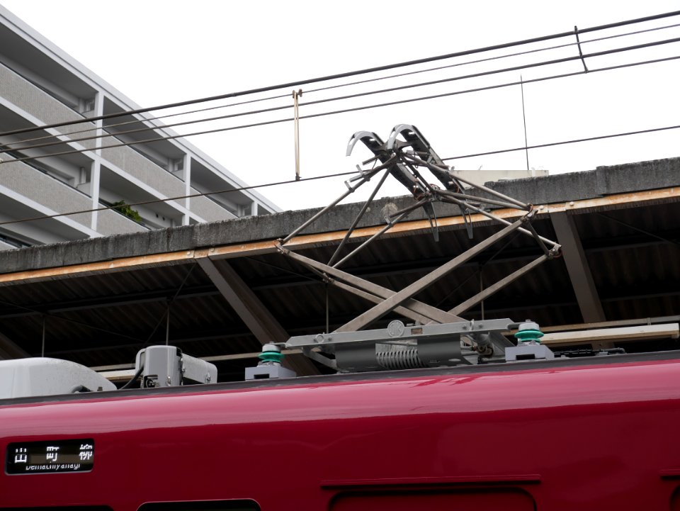 Eiden 722 PT48E pantograph