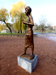 Eichendorff Denkmal-Halle1