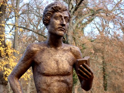 Eichendorff Denkmal-Halle3