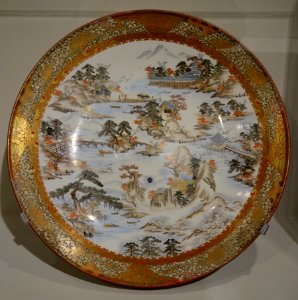 Eight Views of Biwa Lake, Kutani ware, Japan, mid 19th century, porcelain - Cincinnati Art Museum - DSC03159