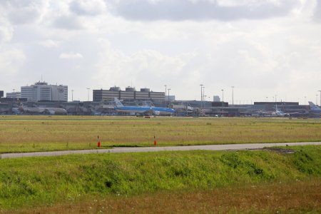 EHAM-Overview 1