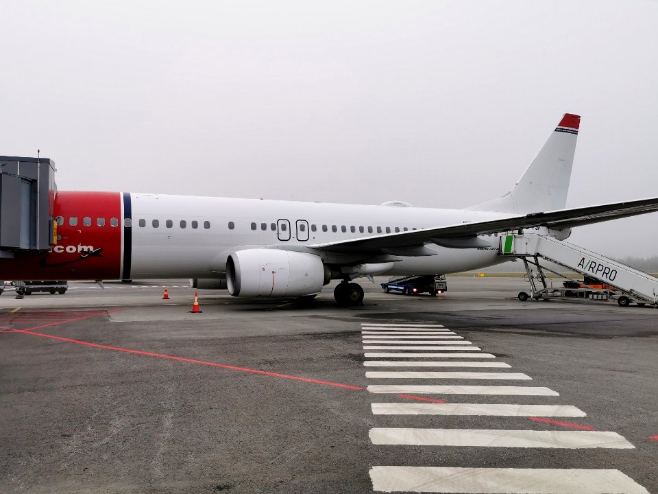 EI-FJP Oulu Airport 20190928