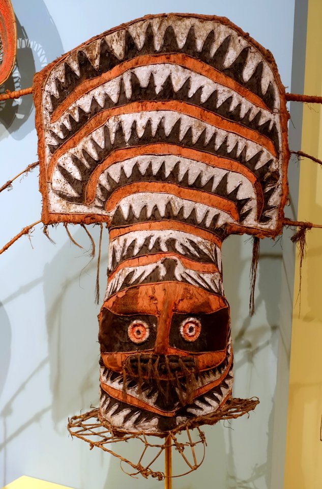 Eharo mask, 2 of 2, Elema peoples, Papuan Gulf, Gulf Province, Papua New Guinea, early 1900s, bark cloth, bamboo, wood, plant fiber, pigment - Fowler Museum - University of California, Los Angeles - DSC02426