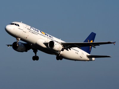 EI-DSL Air One, Airbus A320 takeoff from Schiphol (AMS - EHAM), The Netherlands, 17may2014, pic-1