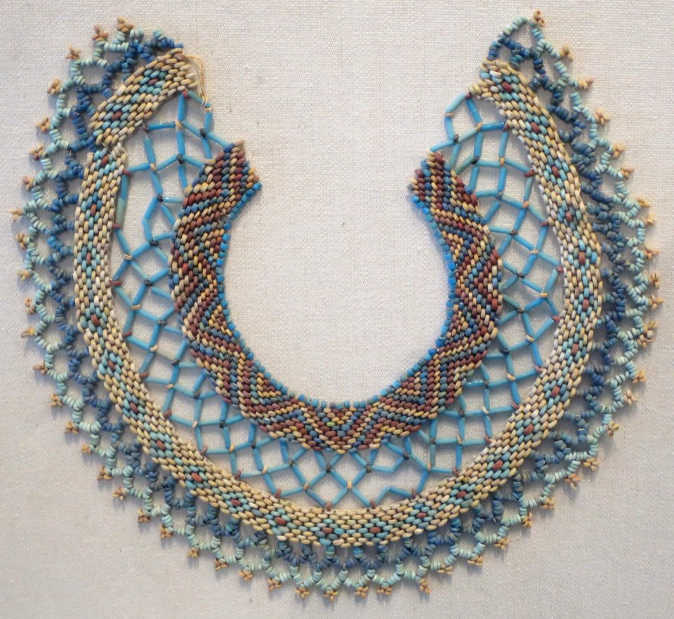 Egyptian necklace, New Kingdom or later, California Palace of the Legion of Honor