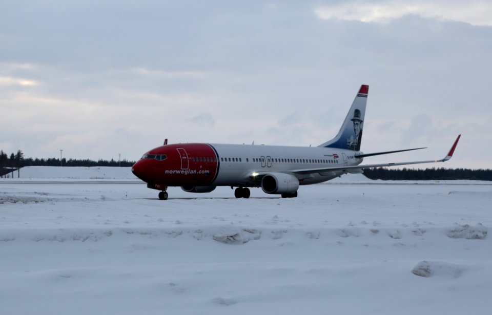 EI-FVK Oulu Airport 20180311 02