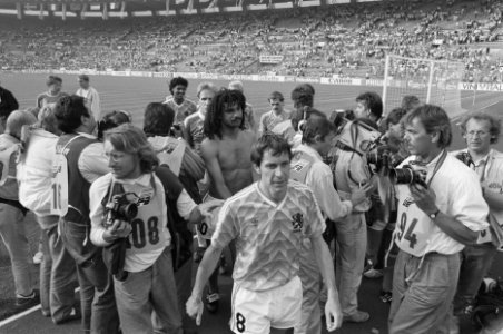 EK voetbal in West Duitsland Engeland tegen Nederland 1-3, Bestanddeelnr 934-2663