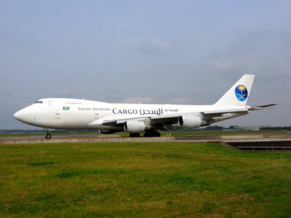 EK74799 Saudi Arabian Airlines Boeing 747-281B(SF) - cn 24399 taxiing 14july2013 pic-008