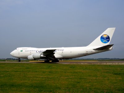 EK74799 Saudi Arabian Airlines Boeing 747-281B(SF) - cn 24399 taxiing 14july2013 pic-011