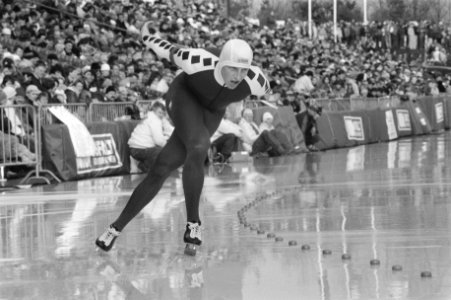 EK schaatsen heren in Den Haag Leo Visser in actie op 10 km, Bestanddeelnr 934-1748