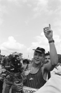 EK triathlon in Almere Rob Barel na finish (2e), Bestanddeelnr 933-3993