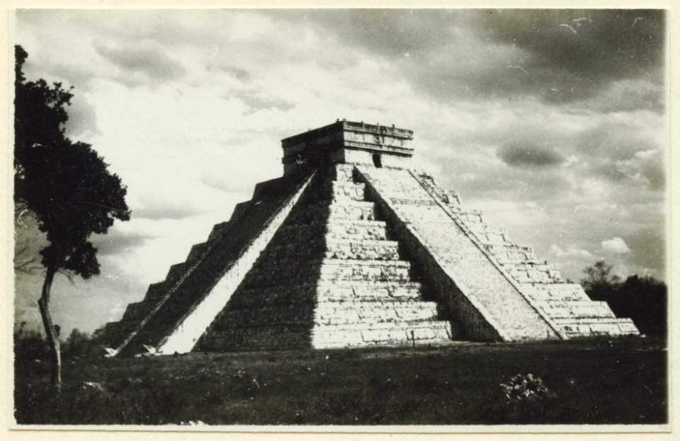 El Castillo , den centrala pyramiden - SMVK - 0307.f.0013