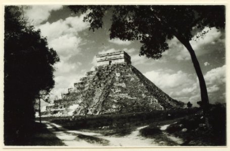 El Castillo , den centrala pyramiden - SMVK - 0307.f.0010