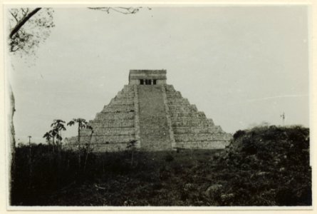 El Castillo , den centrala pyramiden - SMVK - 0307.f.0014