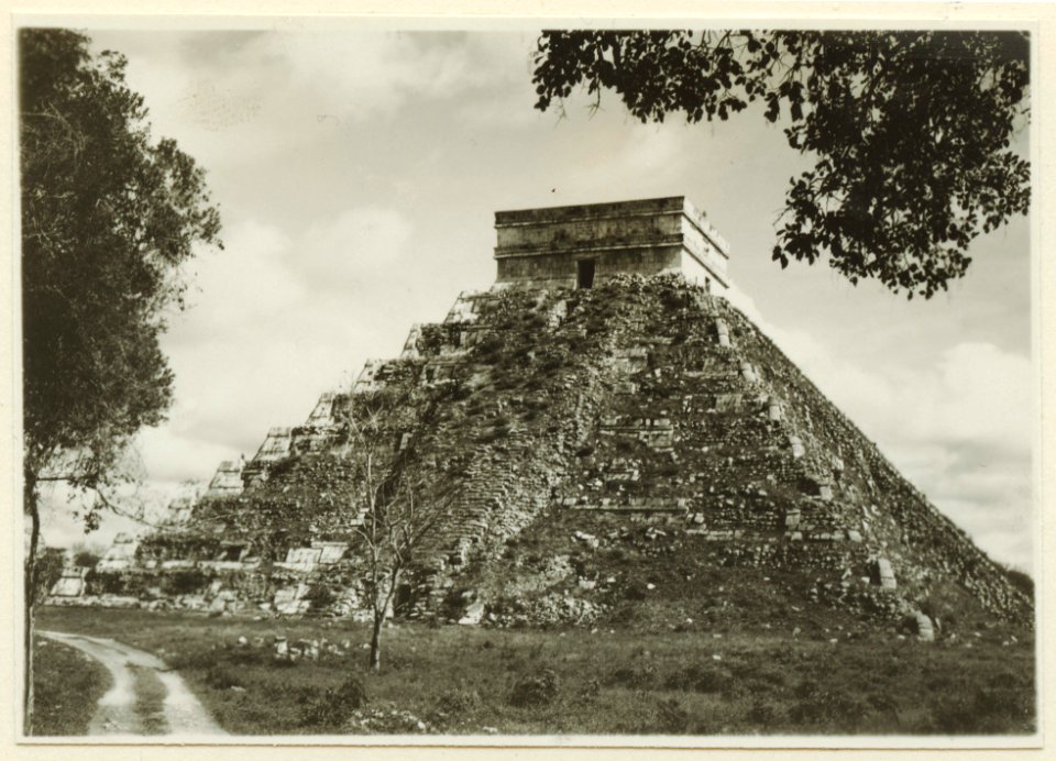 El Castillo , den centrala pyramiden - SMVK - 0307.f.0009