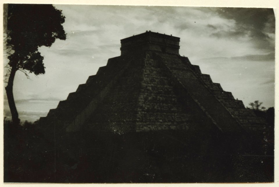 El Castillo , den centrala pyramiden - SMVK - 0307.f.0011
