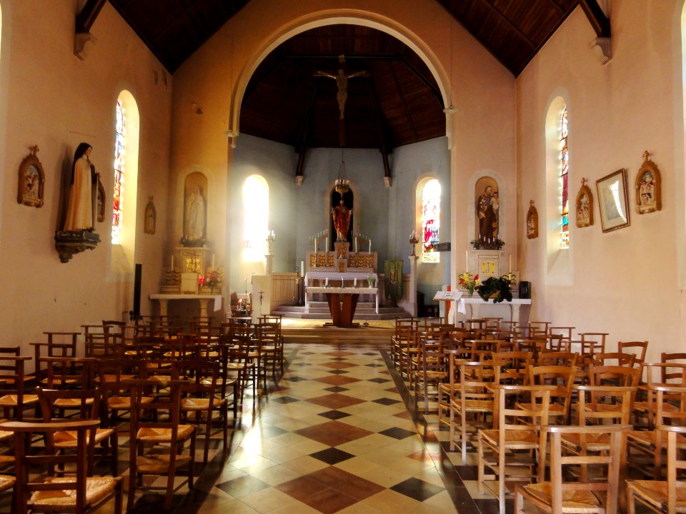 Eix (Meuse) église Saint-Rémi intérieur