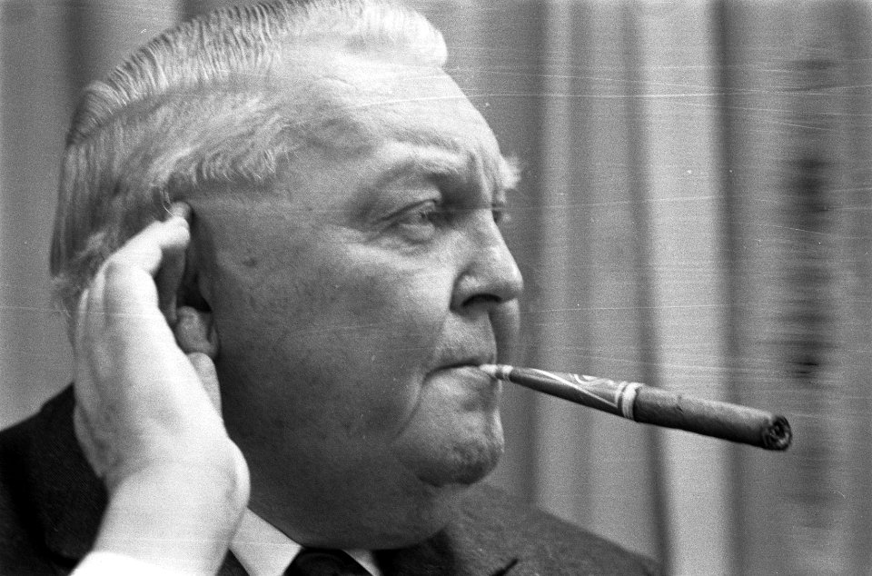 Einde bezoek bondskanselier dr Ludwig Erhard en gaf persconferentie in het Haag, Bestanddeelnr 916-1329