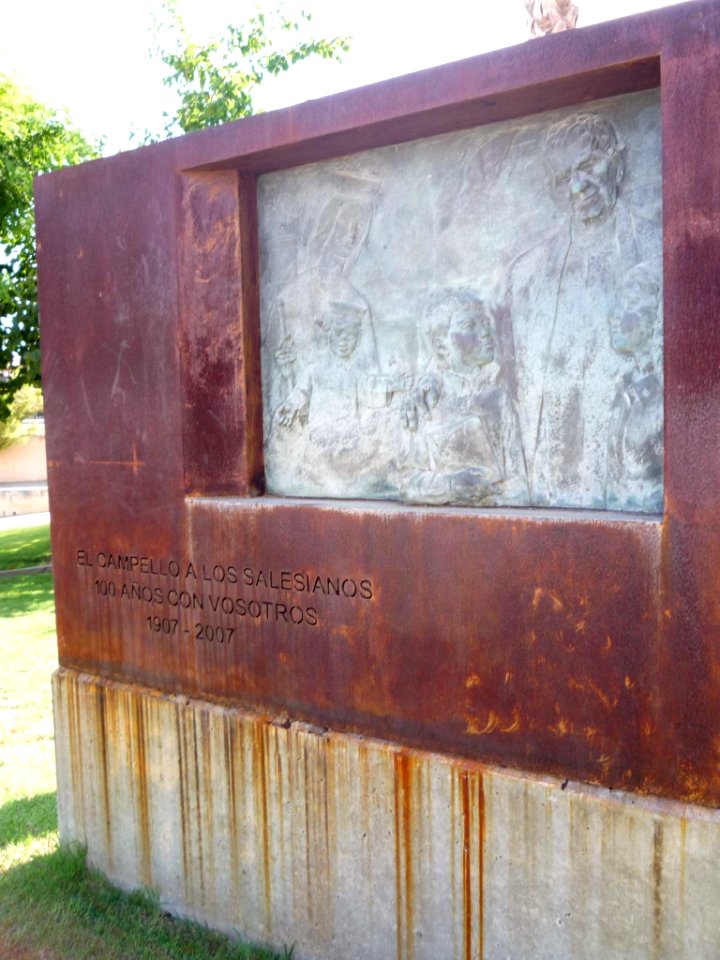 El Campello - Monumento a los Salesianos