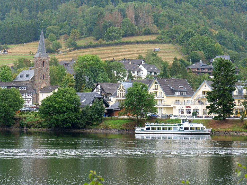 Einruhr from other side of the Rur 06