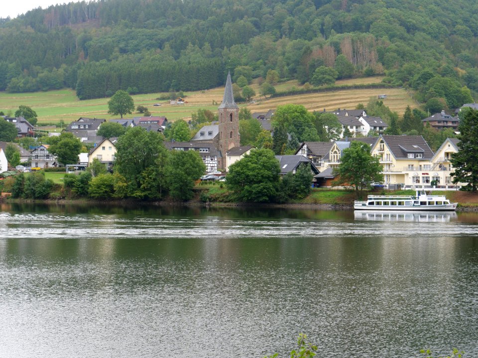 Einruhr from other side of the Rur 03