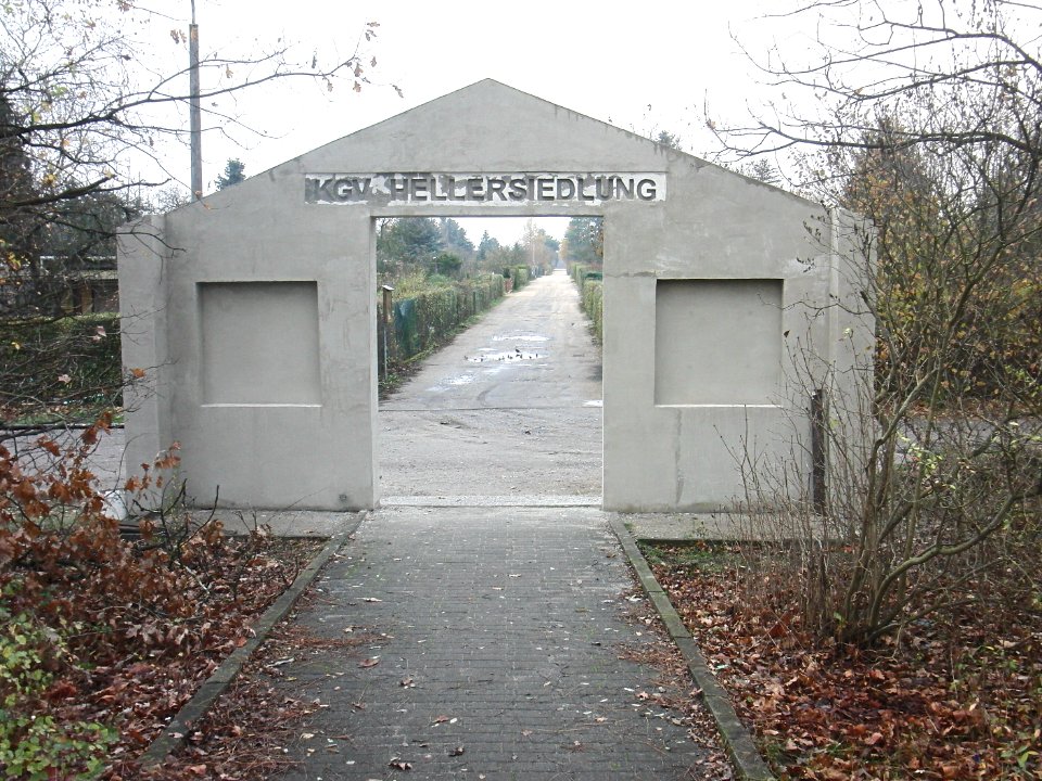 Eingang Hellersiedlung 1