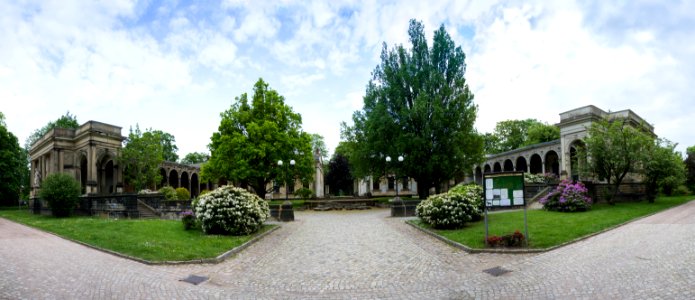 Eingangsanlage neuer Annefriedhof Dresden (Panorama)