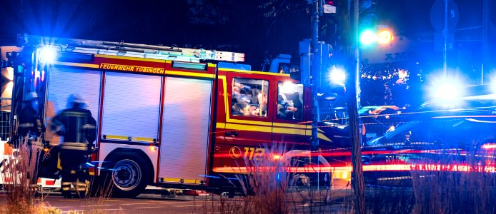 Einsatz der Feuerwehr Tübingen an der Blauen Brücke am 22.08.2020 06