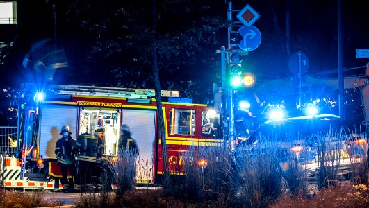 Einsatz der Feuerwehr Tübingen an der Blauen Brücke am 22.08.2020 02