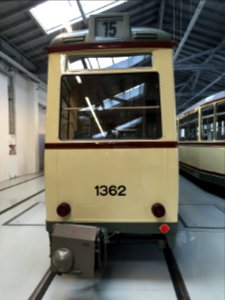 Einheitsbeiwagen EB 54 (1362) Rückseite - Straßenbahnmuseum Dresden