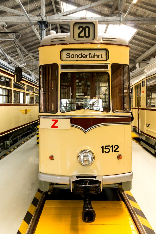 Einheitstriebwagen T59E (1512) - Straßenbahnmuseum Dresden (3)