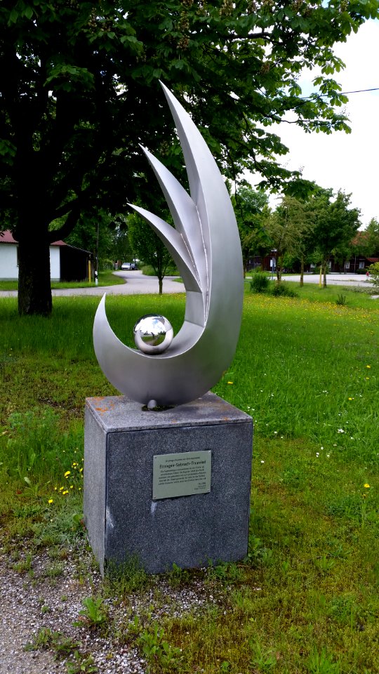 Einheitsdenkmal Ettringen 02