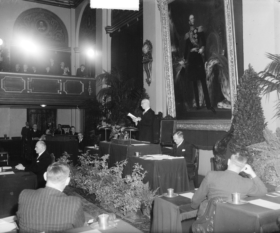 Eerste Kamer. Herdenking grondwetsafkondiging, Bestanddeelnr 903-0853