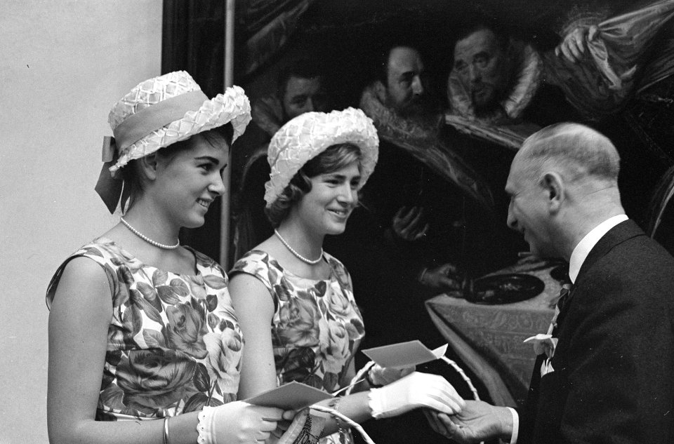Eerste zomerpostzegels 1962 in Frans Hals museum, Bestanddeelnr 913-8213