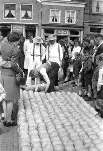 Eerste kaasmarkt te Alkmaar, Bestanddeelnr 901-8099