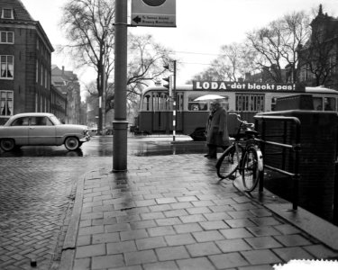 Eerste winterdag zonder sneeuw of ijs, maar met regen, Bestanddeelnr 911-8953