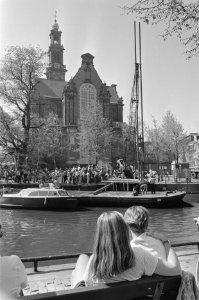 Eerste paal voor het homomonument in Keizersgracht bij Westerkerk Amsterdam gesl, Bestanddeelnr 933-9645