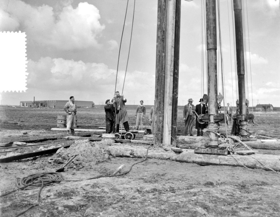 Eerste paal voor nieuwe fabriek Du croo & Brauns Westhaven Amsterdam, Bestanddeelnr 907-6908
