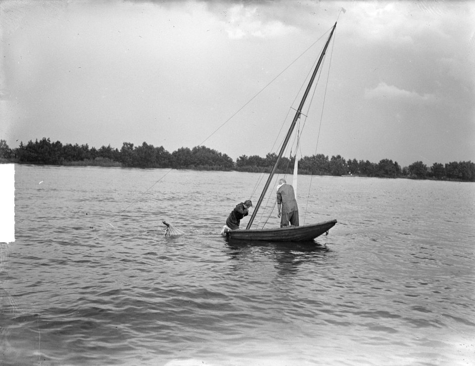 Eerste dag Kaagweek met wind en regen, Bestanddeelnr 904-0827