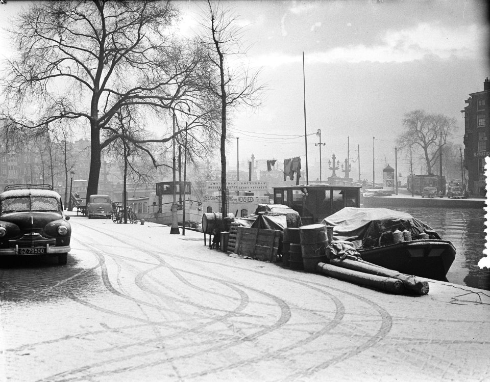 Eerste sneeuw in Amsterdam, Bestanddeelnr 906-9333