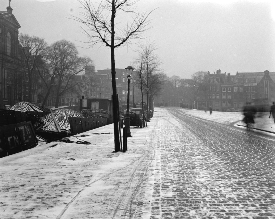 Eerste sneeuw in Amsterdam Prinsengracht, Bestanddeelnr 908-2109