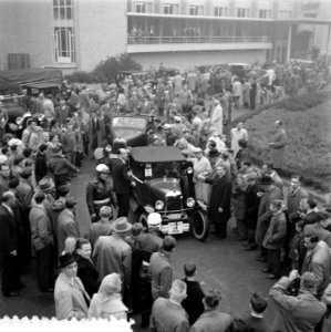 Eerste traditie uit Pionier Automobielen Club . Start Utrecht, Bestanddeelnr 908-0624