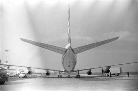 Eerste Super DC 8 voor KLM op Schiphol, Bestanddeelnr 920-5073