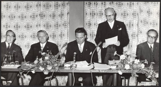 Eerste vergadering Openbaar Lichaam Rijnmond., Bestanddeelnr 084-0135