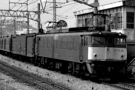 EF62 36 passing Ofuna station
