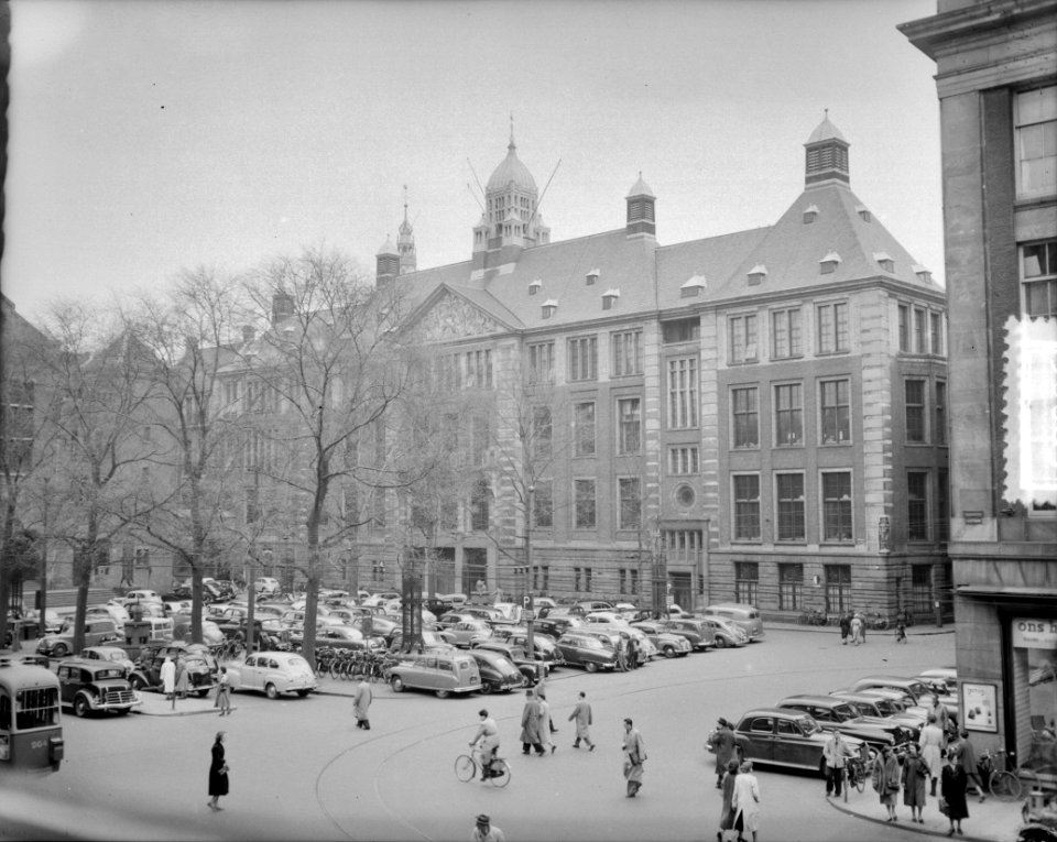Effectenbeurs in Amsterdam. Exterieur, Bestanddeelnr 905-6689