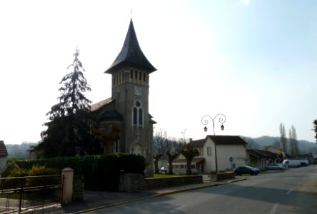 Eglise de Laroin vue 2