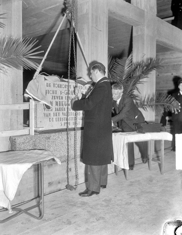 Eerste steen Stadhuis Alexanderveld Den Haag, Bestanddeelnr 903-3632